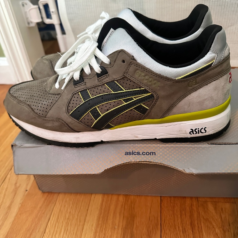 2014 ubiq x asics gt-cool grape leaf/ black nightshade